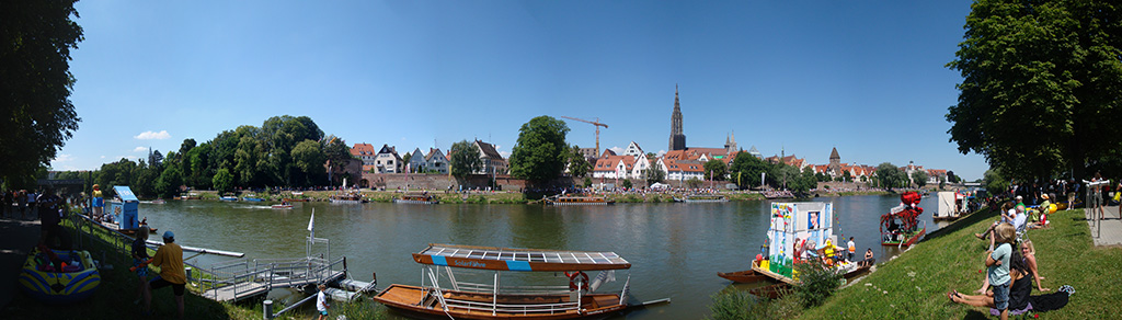 DSC09748_Panorama1_95x27cm_x1024