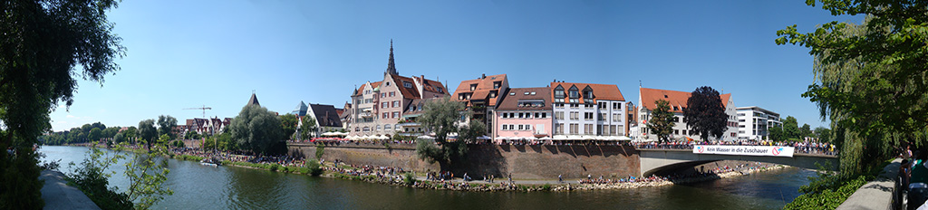 DSC09882_Panorama1_116x26cm_x1024