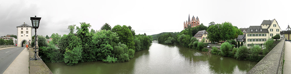 IMG_1225_Panorama1_131x30cm_x1024